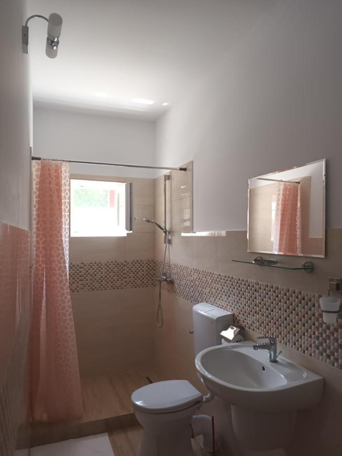 Vila Cosmin Hotel Eforie Nord Buitenkant foto